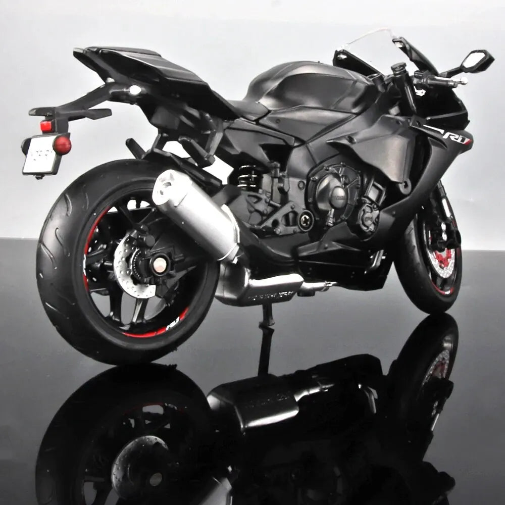 Yamaha YZF-R1 1:12 Scale Model - The Toy Craze